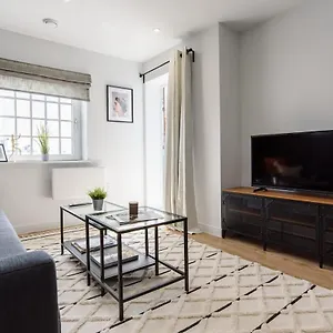  Apartment Stylish In City Centre