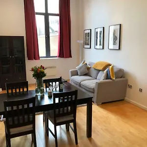  Apartment Stylish Centre